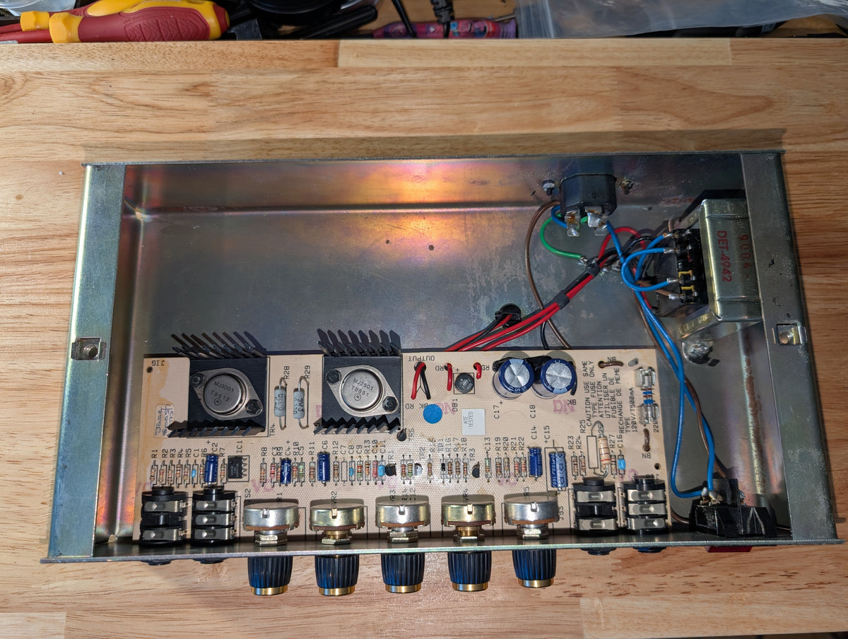 Marshall Lead 12 – (Model: 5005 – Year: 1990). Sympathetically modified to allow for an external cab to be connected.