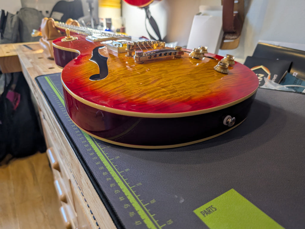 Epiphone Les Paul ES Hollow Body in Cherry Sunburst 2001 Made in Unsung Factory Korea.