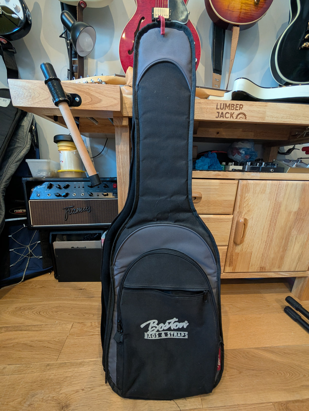 Danelectro DC12 – 12 String Guitar Black with Cream body sides – c.1998 with gig bag