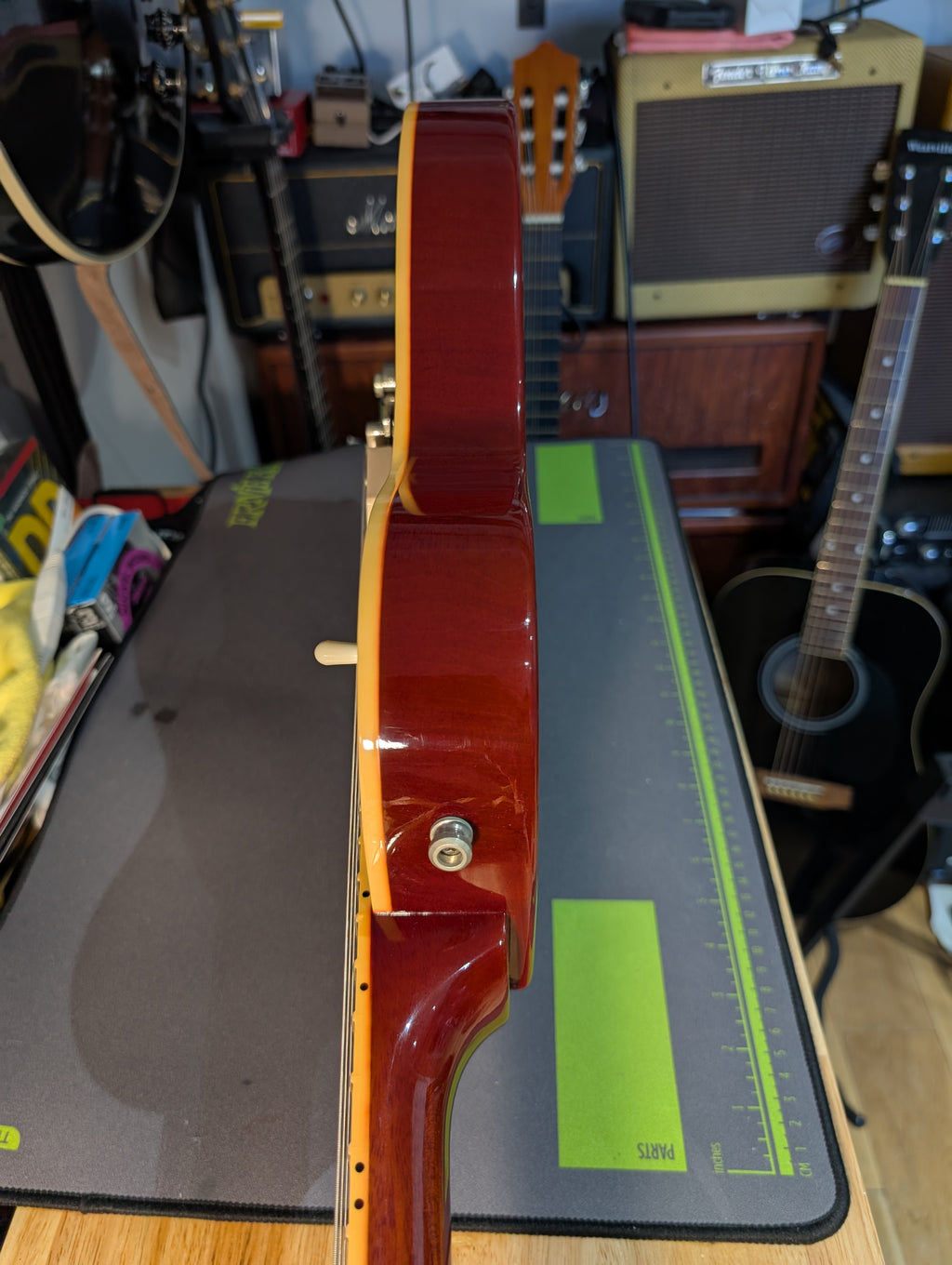 Gibson Custom Shop Les Paul Standard 1959 Reissue R9 – Cherry Sunburst (2005)