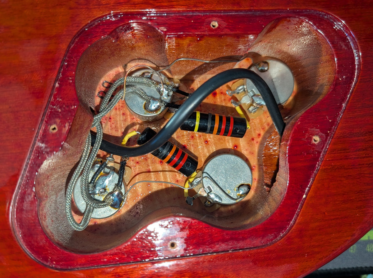 Gibson Custom Shop Les Paul Standard 1959 Reissue R9 – Cherry Sunburst (2005)