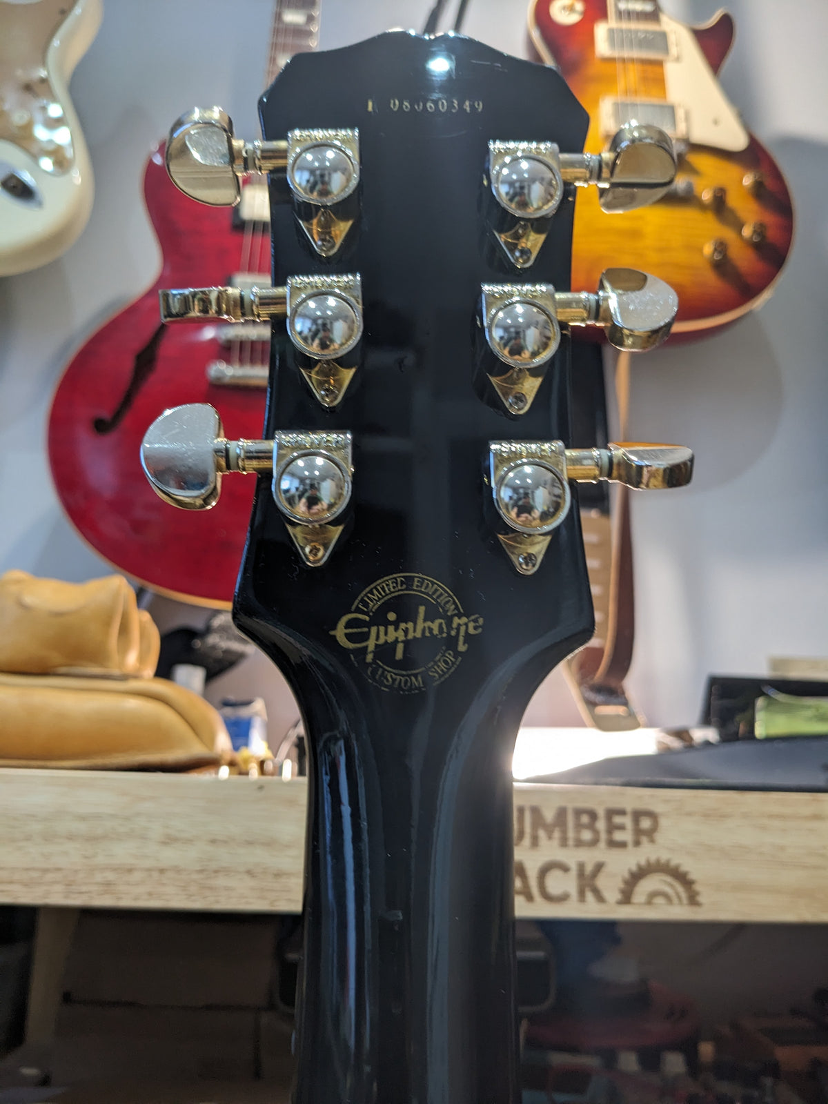 Epiphone Les Paul Custom 2008 – Keith Richards Psychedelic Hand-Painted