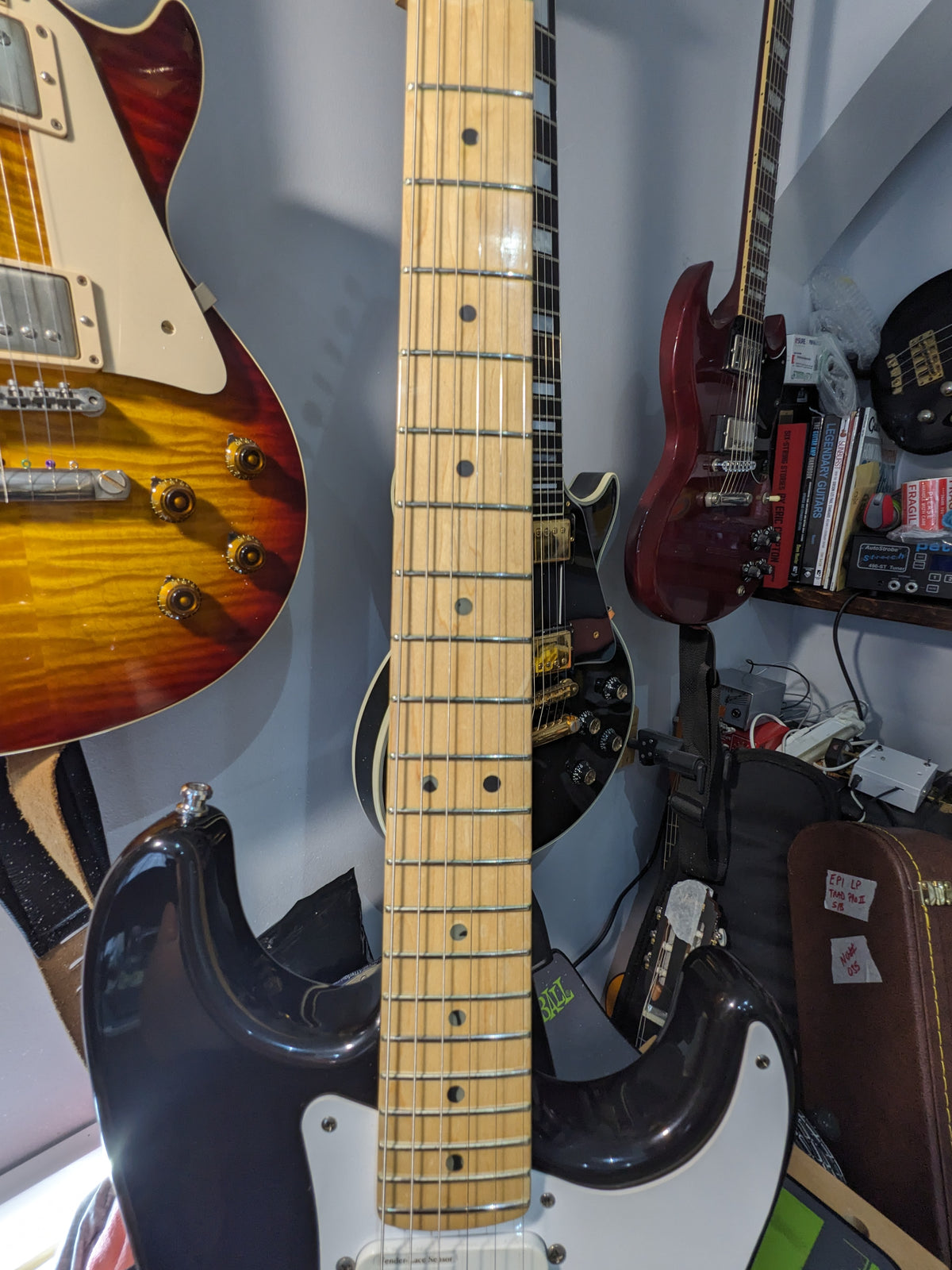 Fender Eric Clapton ‘Blackie’ USA Stratocaster with Fender Lace Sensor Pickups (1999)