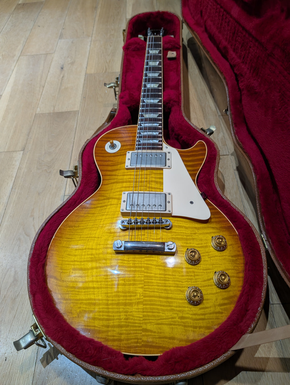 Gibson 1959 Les Paul Reissue VOS – R9 Sunrise Tea Burst