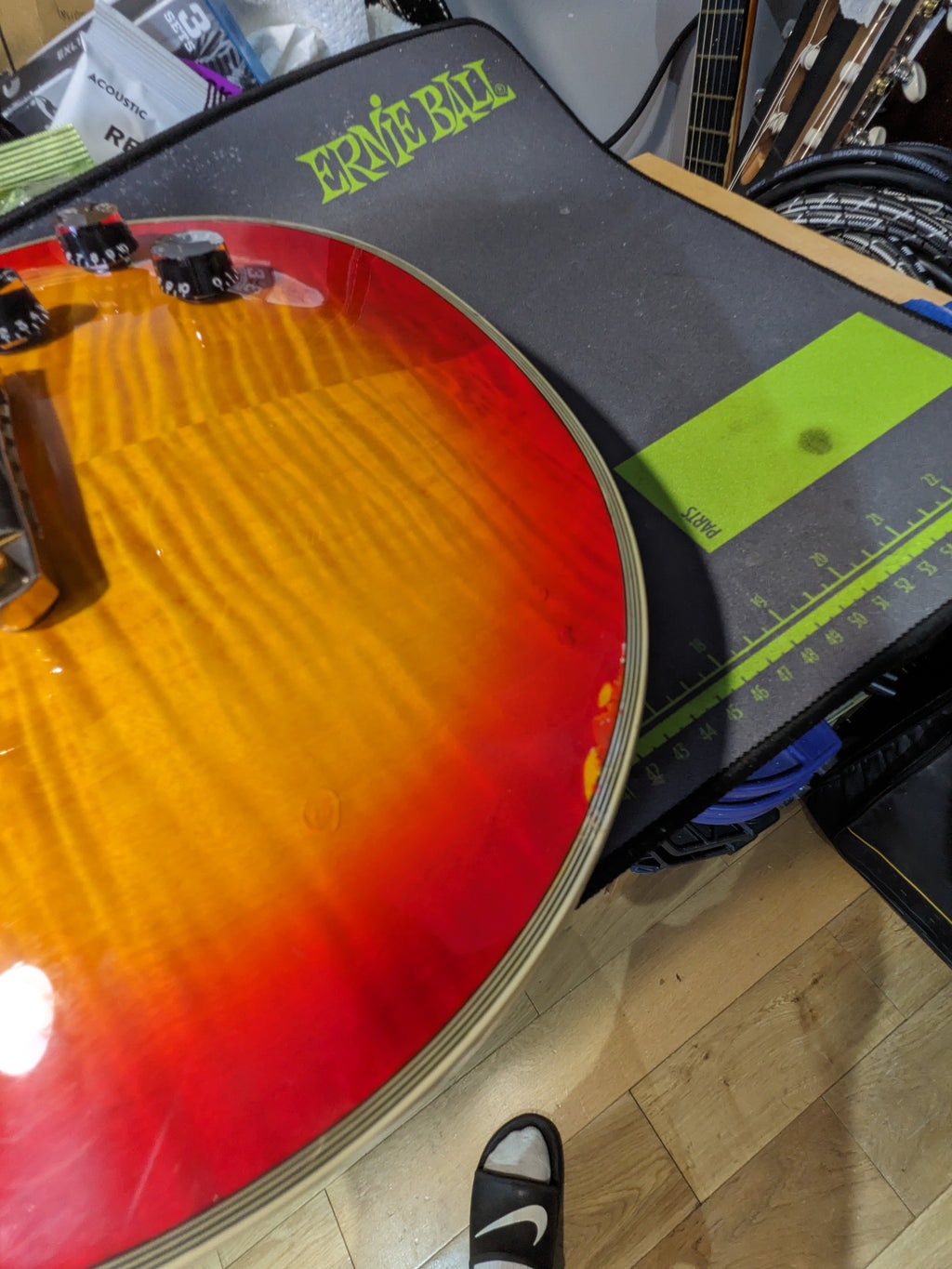 Epiphone Les Paul Custom Cherry SBurst 2001 (Unsung, Korea) Upgraded 50’s Wiring